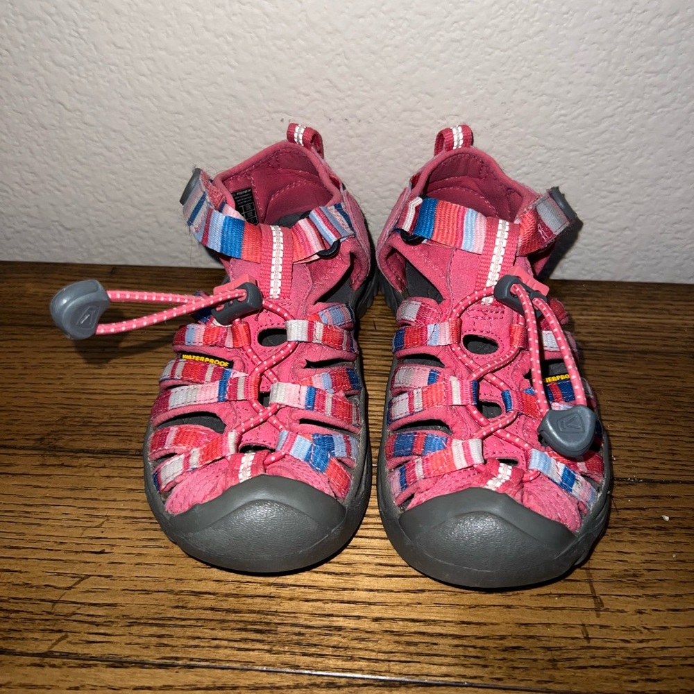 Girls Keen 11 Sandals